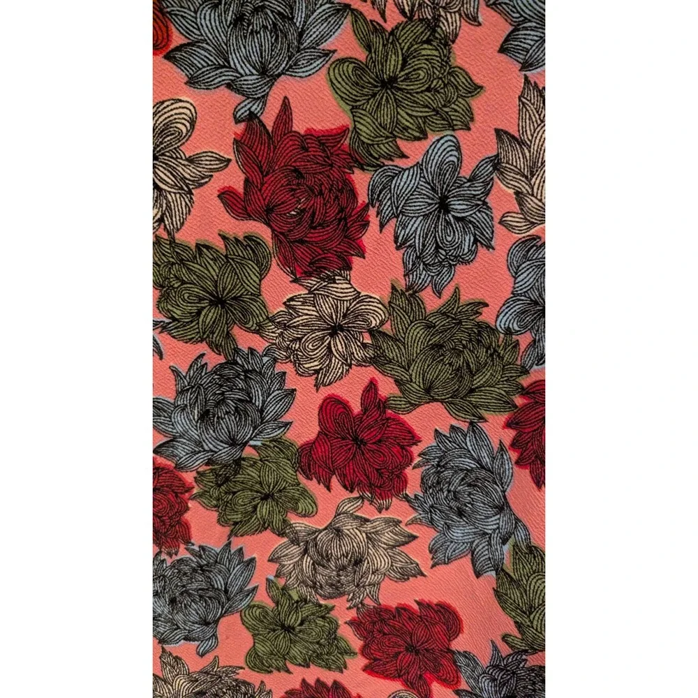 LuLaRoe Cassie Skirt M Pink Floral Lotus Pencil Bodycon Knee Length NWT